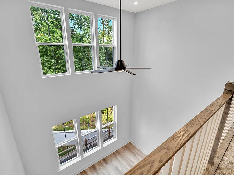 10208 Donatello Dr — Photo 12