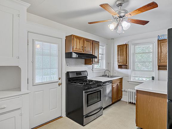2nd image of 423 Haldeman Blvd Floor 2
