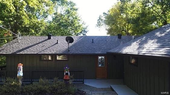 1st image of 12743 N Shoreland Dr