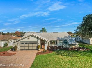 7408 Abington Way, Weeki Wachee, FL 34613