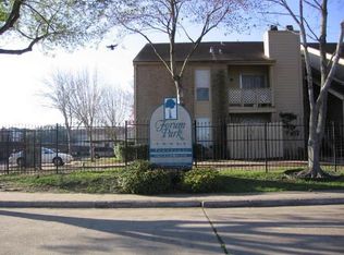 10211 Sugar Branch Dr APT 320, Houston, TX 77036