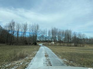 5570 Sycamore Rd, Carterville, IL 62918