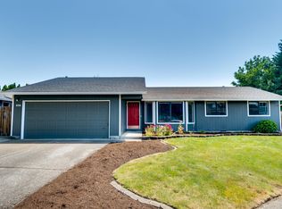 826 NE Castlewood Ct, Hillsboro, OR