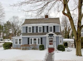 25 Cleveland Rd, Wellesley, MA 02481