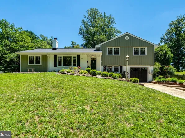 7618 Highland St, Springfield, VA 22150