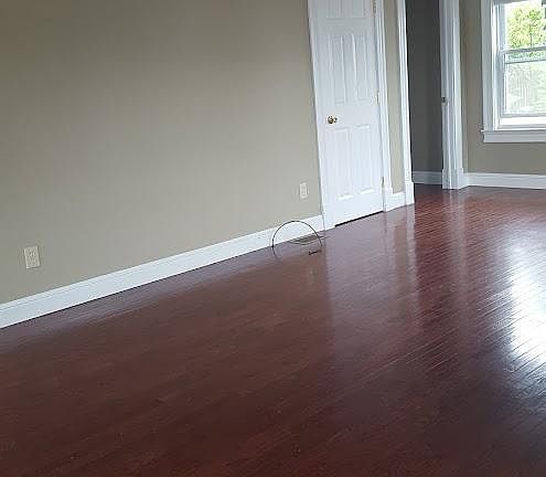 3rd image of 5 Norwood Ct