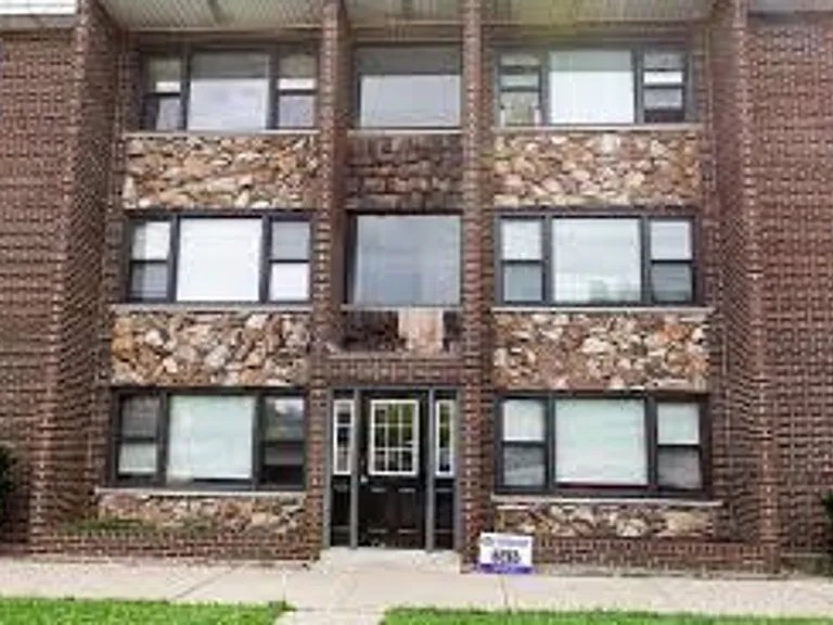 6301 S Keeler Ave — Photo 1