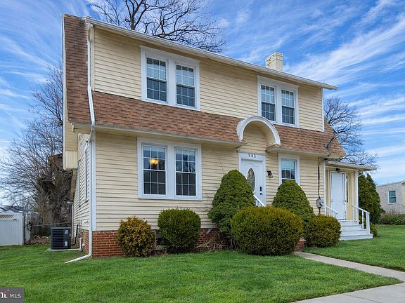 3rd image of 505 Neck Rd