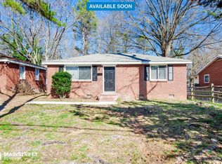 1913 Finchley Dr, Charlotte, NC 28215