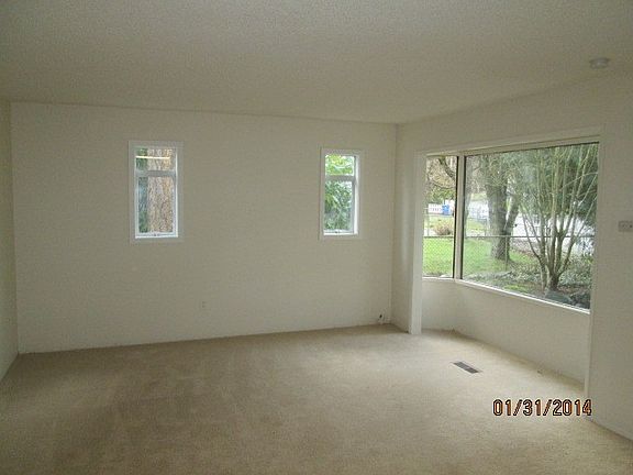 3rd image of 29810 42nd Ave S