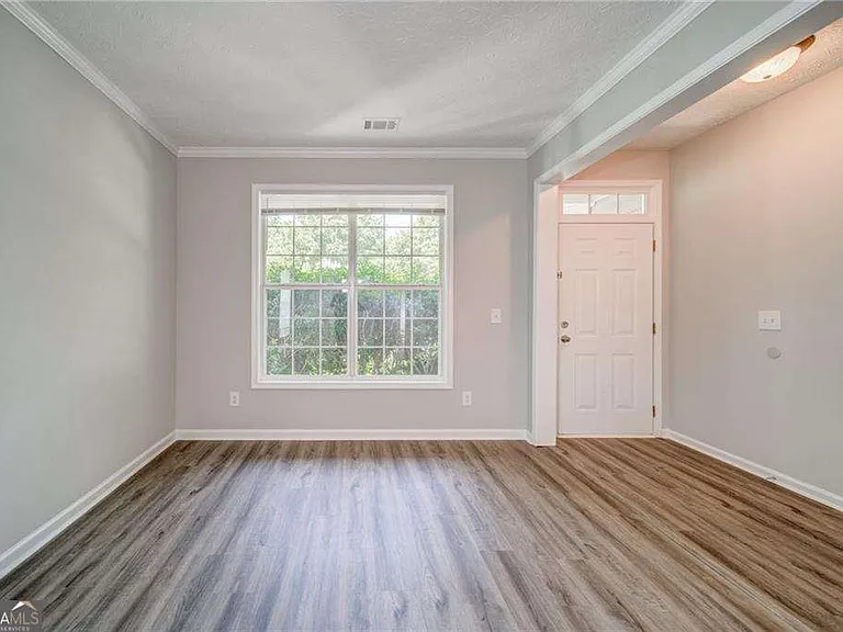 132 Diamond Ridge Ave — Photo 3