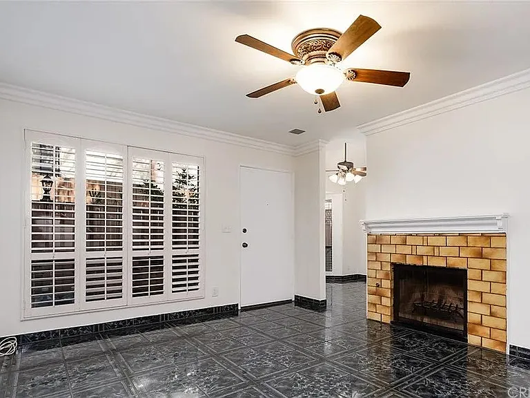 15024 Nordhoff St #12 — Photo 10