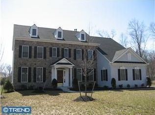 109 Robertson Ct, North Wales, PA 19454