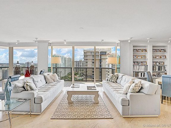3rd image of 19667 Turnberry Way APT 26