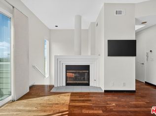 1653 Micheltorena St APT 3, Los Angeles, CA 90026