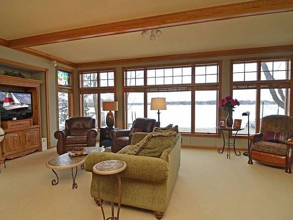 Family Room w/Bay views