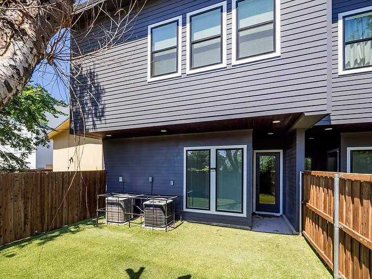 1521 N Haskell Ave #1523 — Photo 10