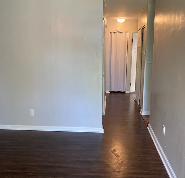 6208 Lorimer St — Photo 3