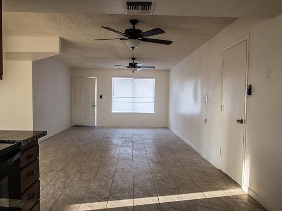 4th image of 1634 W Grovers Ave