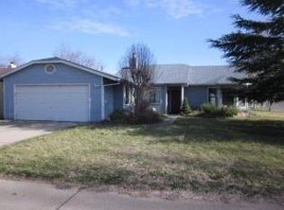2805 Fernwood St, Redding, CA 96001