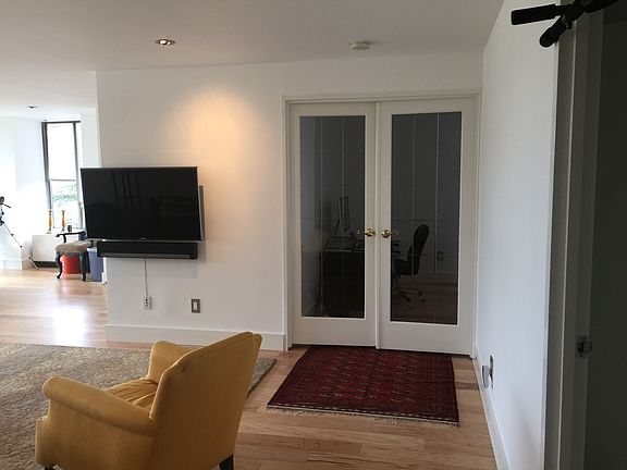 5th image of 1510 12th St N APT 405