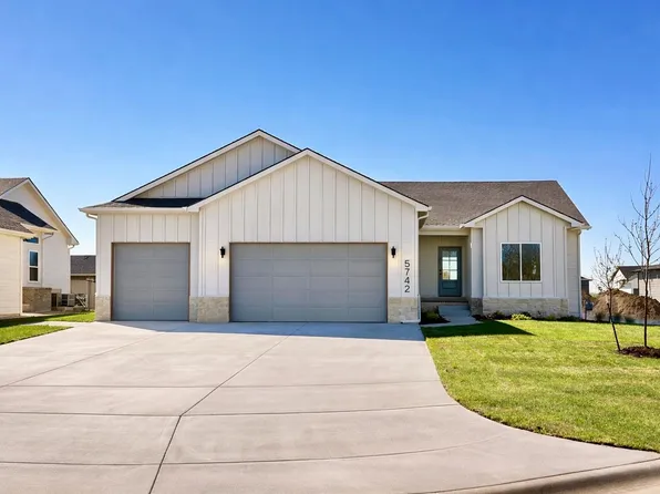 5742 N Edwards St, Wichita, KS 67204