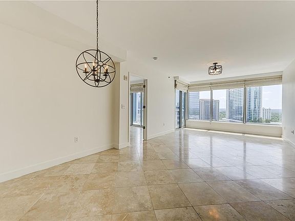 4th image of 3338 Peachtree Rd #2006