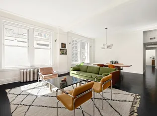 366 Broadway 4B image 1 of 13