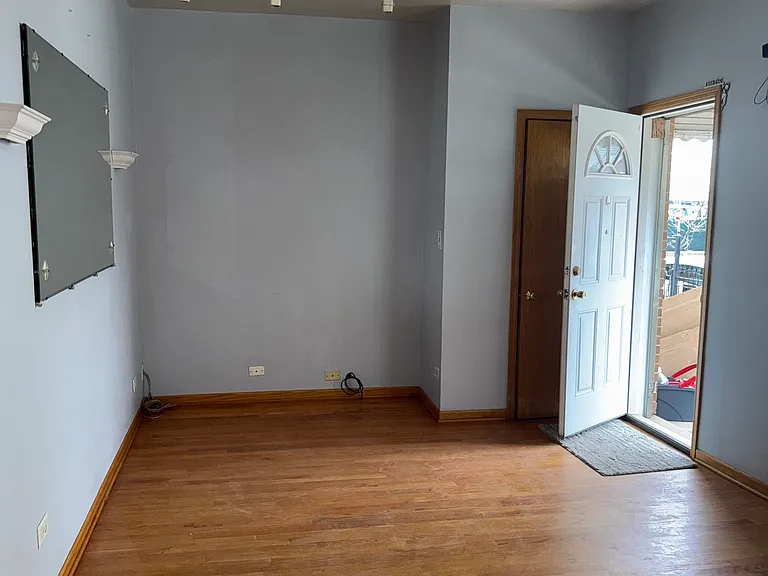 3308 S Hoyne Ave #2F — Photo 21