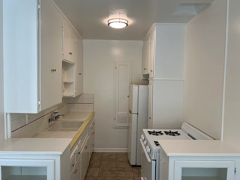 3409 E Ocean Blvd #2 — Photo 6