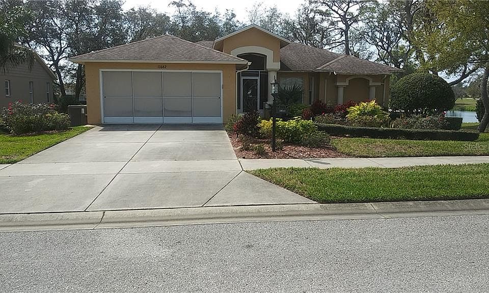 1st image of 11642 Vista Royal Dr