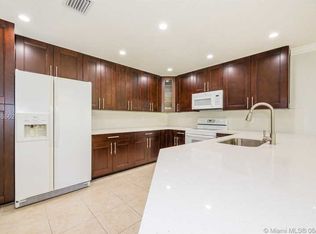 4181 N Silverado Cir, Davie, FL 33024