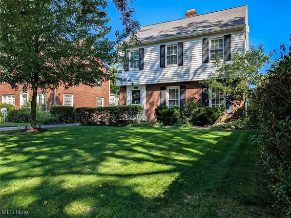4117 Silsby Rd, University Heights, OH 44118
