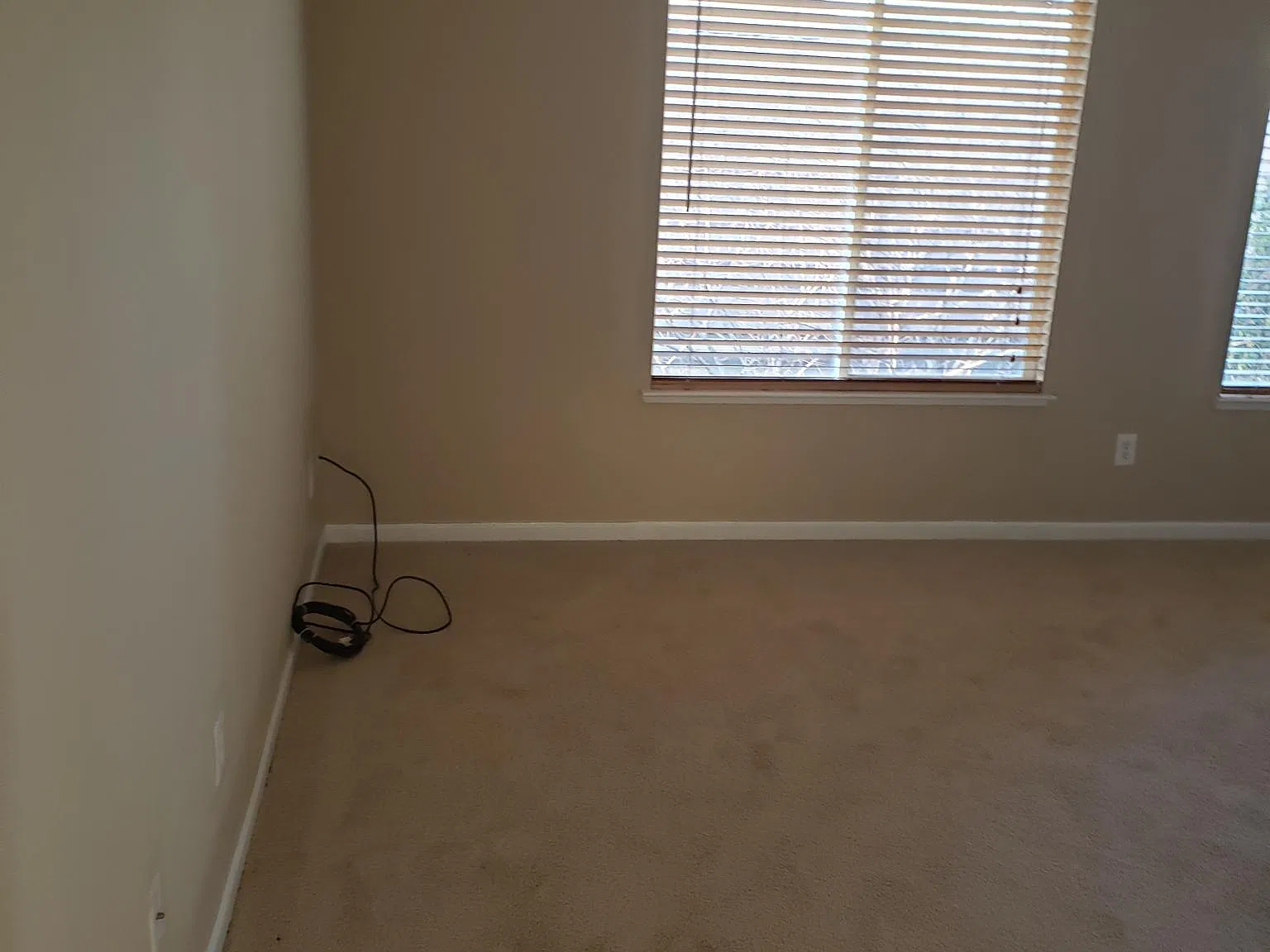 5 bed, 2953 sqft, $3,650 — Photo 3