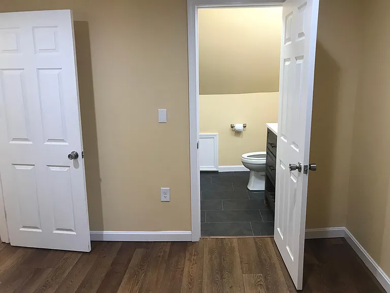 109 Parker St — Photo 28