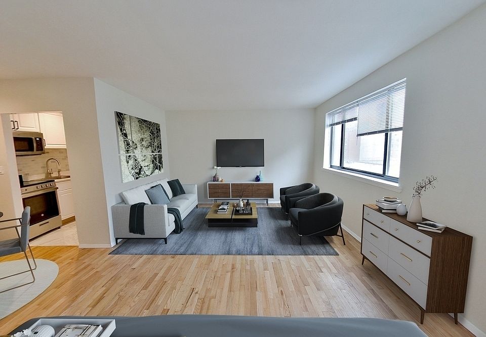 1st image of 312 E 30th St #7C2