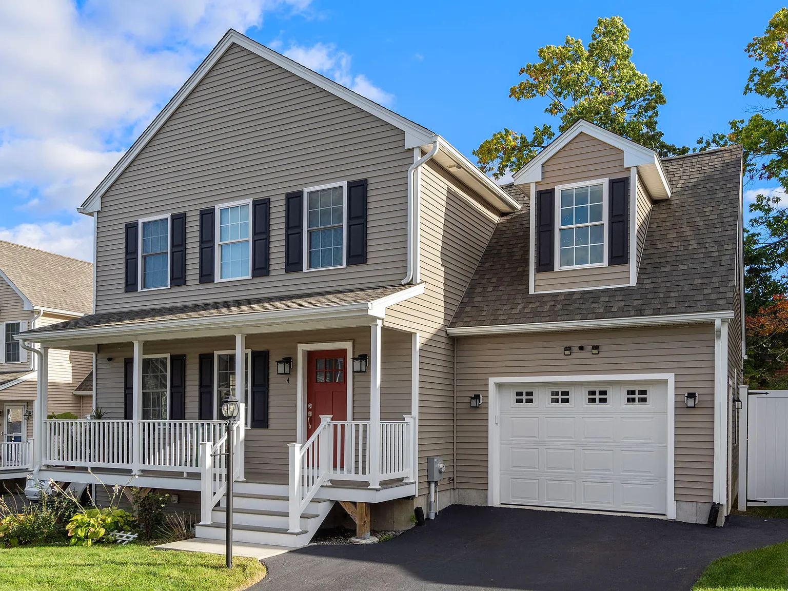 4 Cherry Blossom Cir — Photo 2