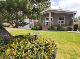 835 Raechel Rd, Lakeside, OR 97449