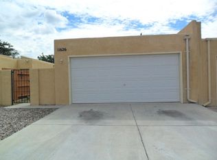 11626 Candelaria Rd NE, Albuquerque, NM 87112