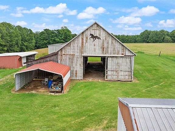 5th image of 820 Smith Chapel Rd