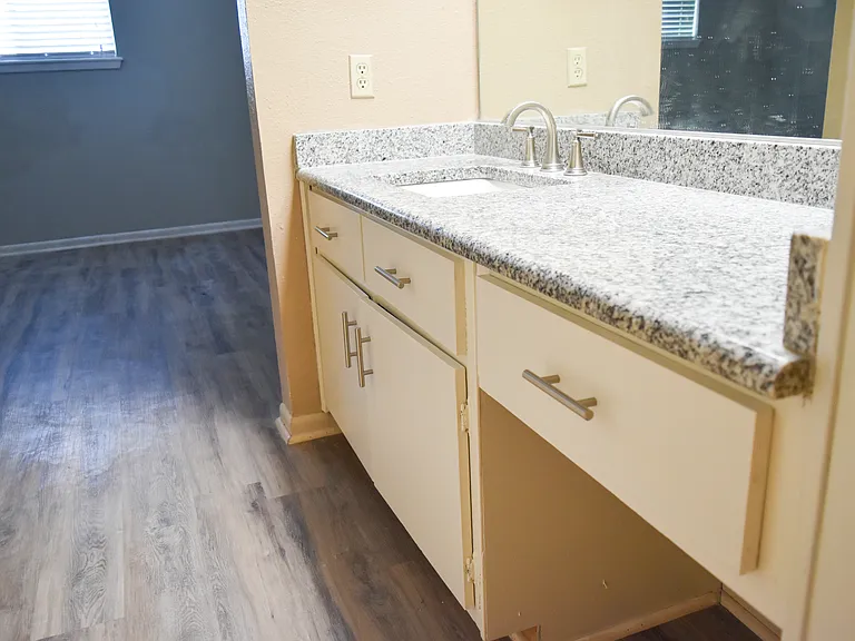 602 Kings Mountain Dr — Photo 21