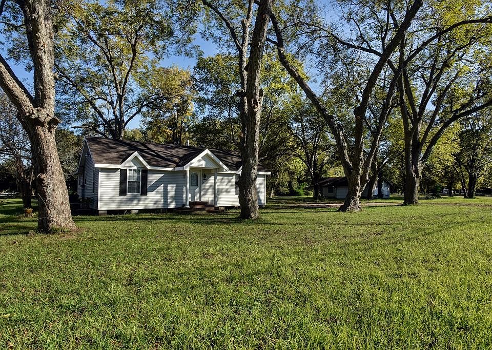 1st image of 10305 Gulf Meadows Dr