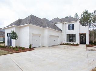 303 Herons Ln, Ridgeland, MS 39157