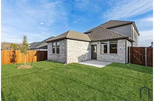 964 Dahlia Dr Photo 1