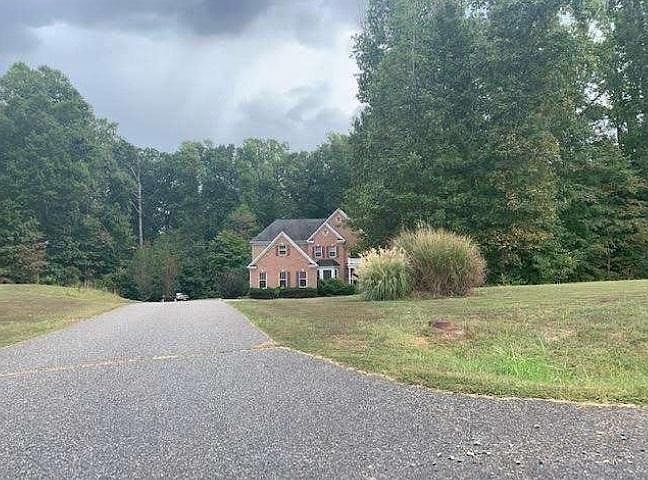 1st image of 65 Kincaid Ln