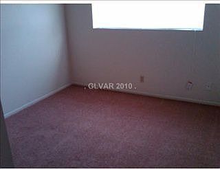 3rd image of 4228 Stewart Ave