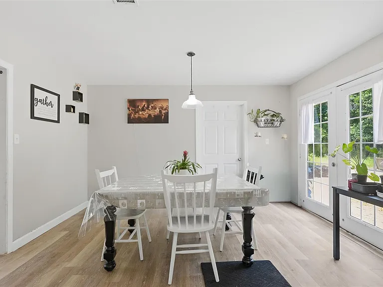 700 Butler Dr — Photo 12