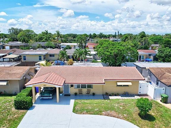 3rd image of 8501 NW 11th Court