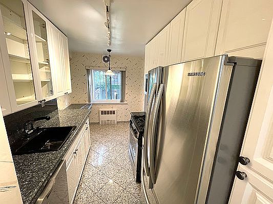 4th image of 22-07 75th St #1