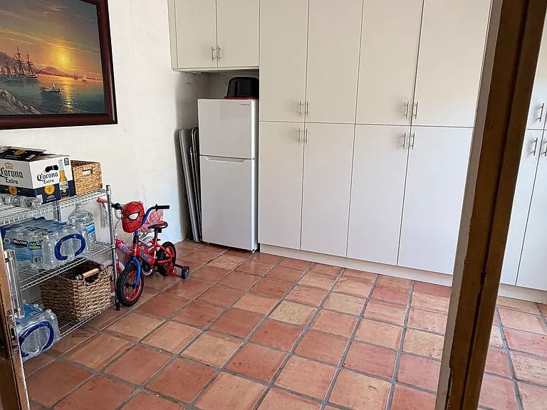 1611 Larco Way — Photo 18